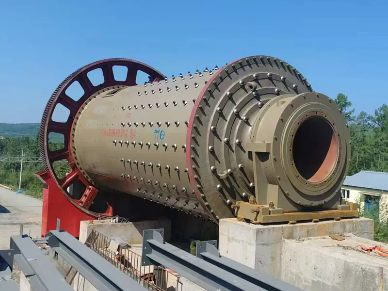 Energiją taupantis grotelių rutulinis malūnas